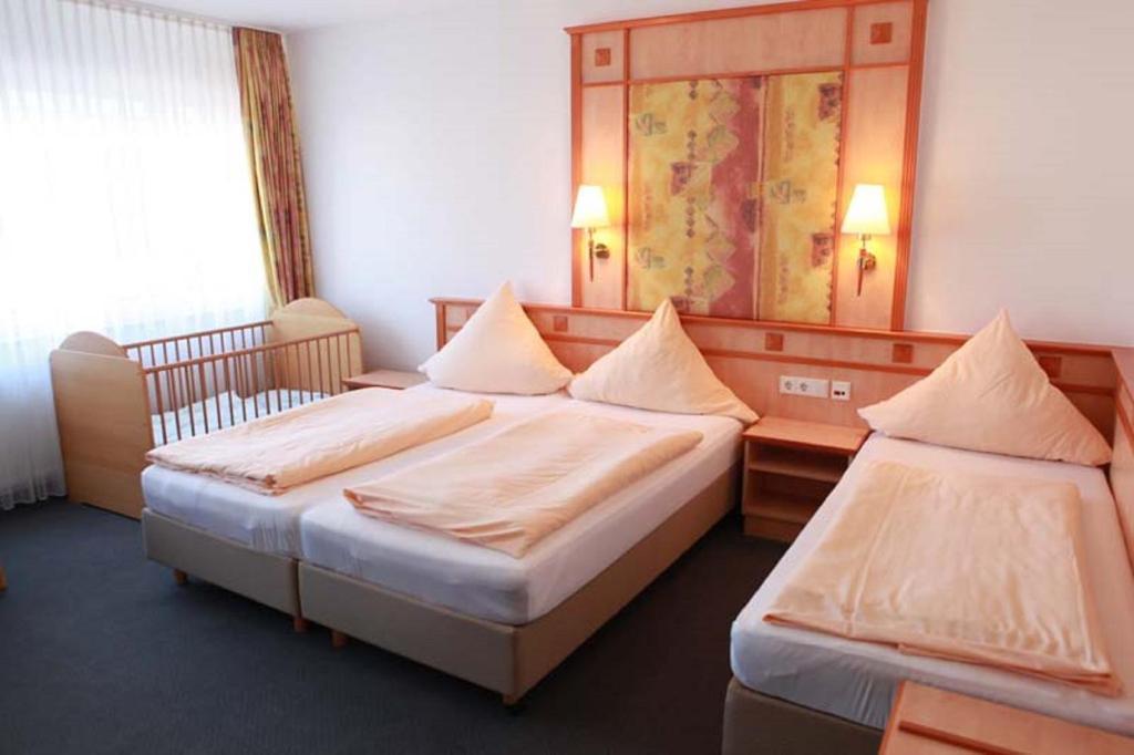 Hotel Wetterau - Self-Check-In Wolfersheim Ruang foto